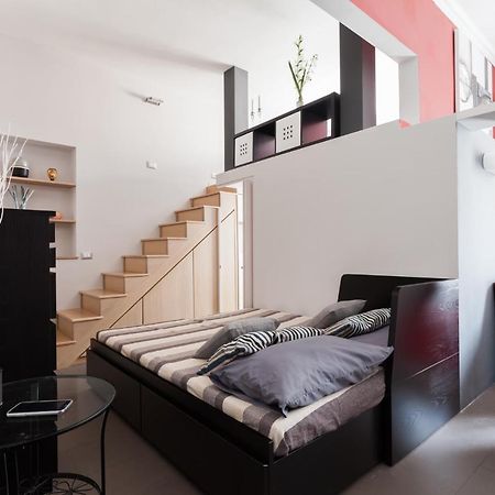 Homehouse Santamaura - San Pietro Рим Екстериор снимка